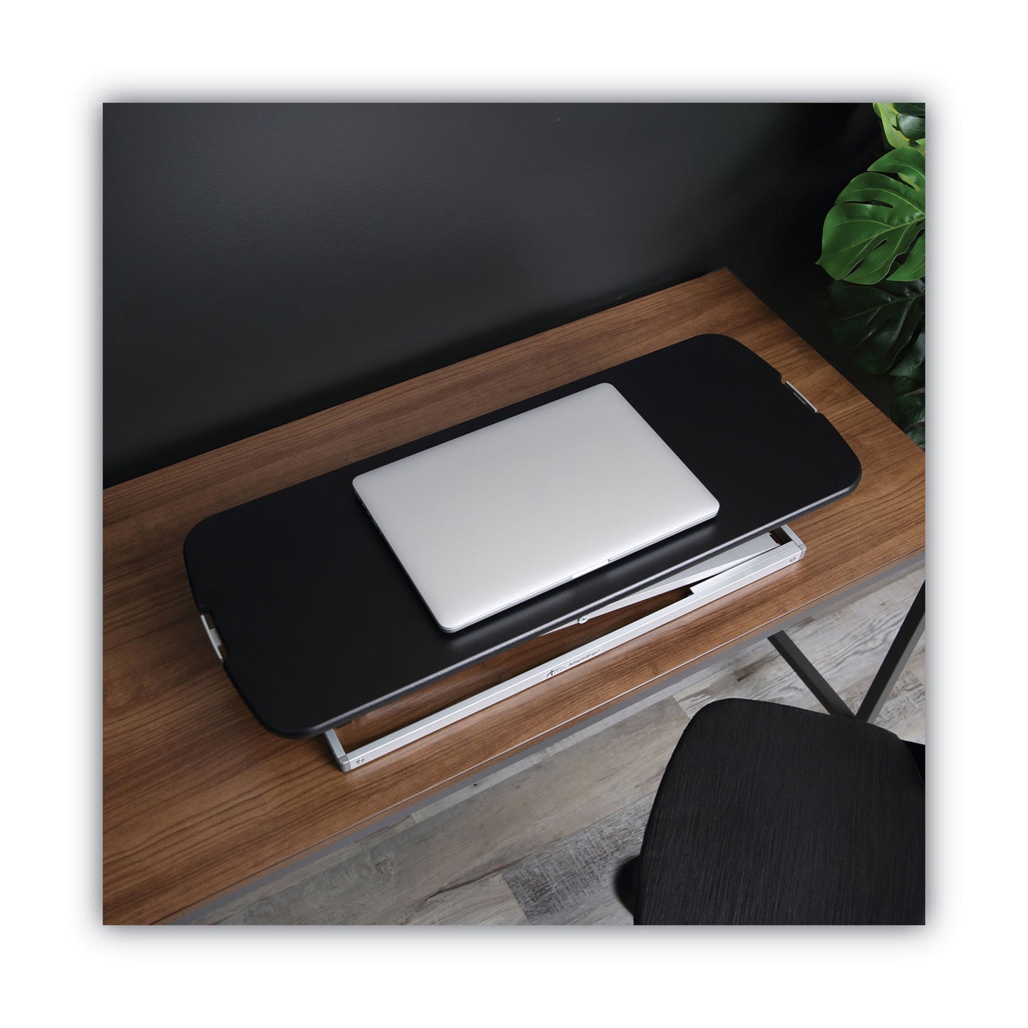 Alera Laptop Lifting Workstation , Black/Silver, Model: ALE-AEWR7B