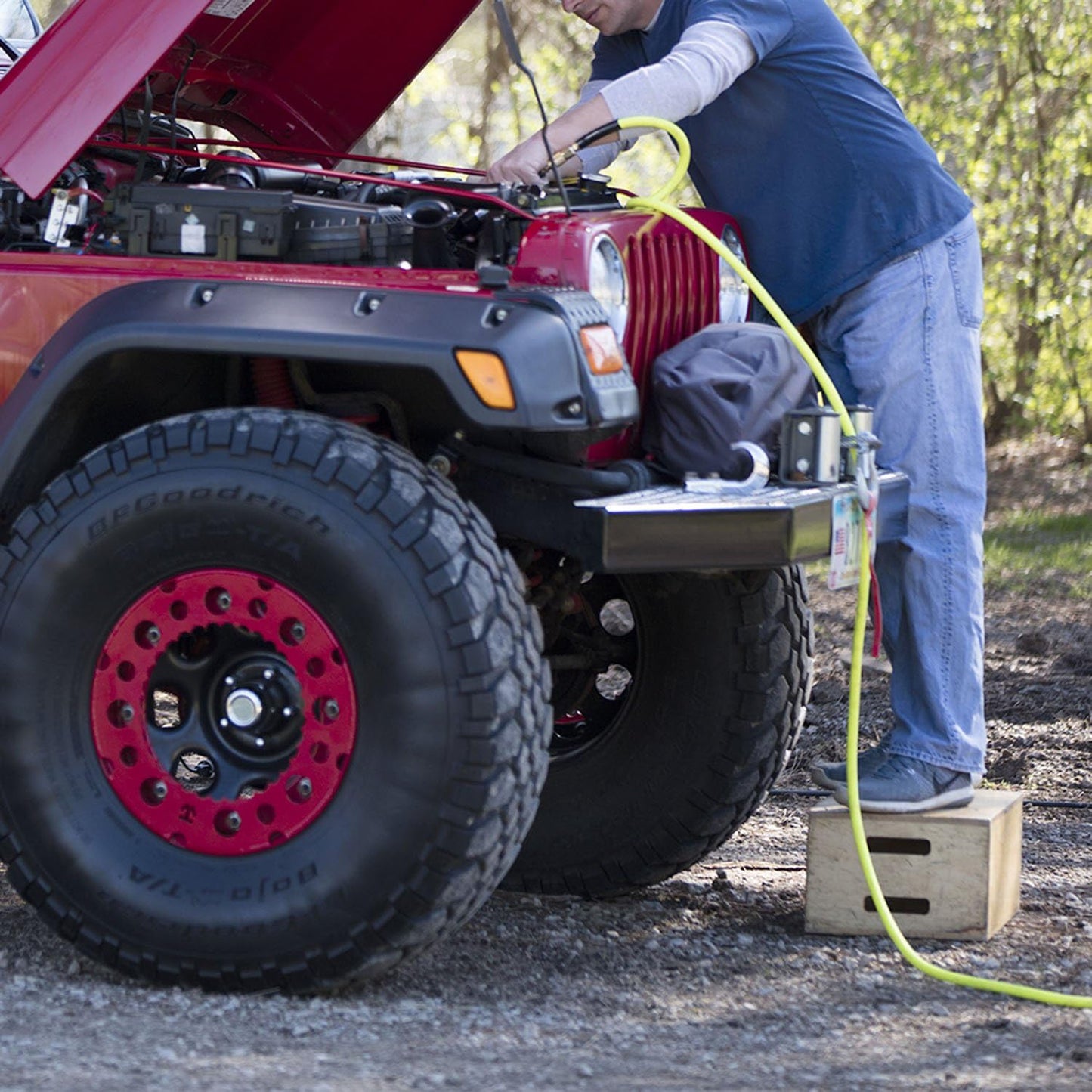 CAMPBELL HAUSFELD 8 Gallon Air Compressor (DC080501) PICK-UP/LOCAL ONLY
