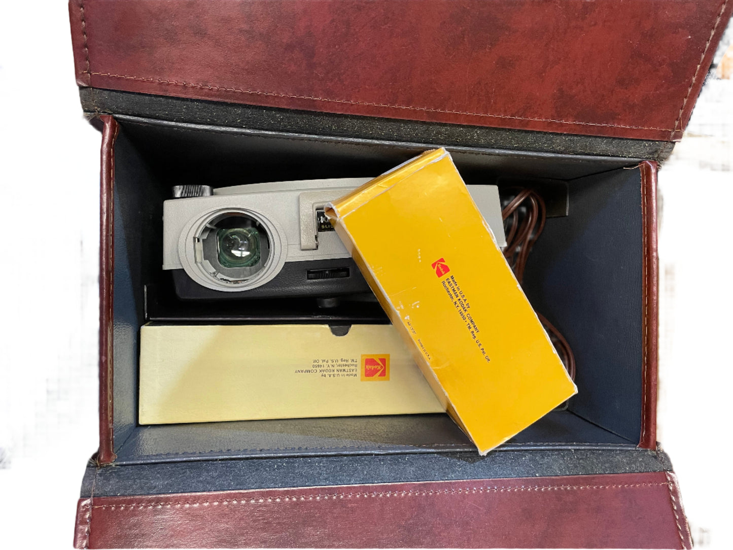 Kodak Ektagraphic slide projector model AF-2 SET (USED/Vintage/Collectors Item)