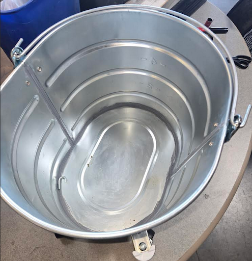 26‑Qt Galvanized Oval Mop Bucket w/ 2‑in Casters