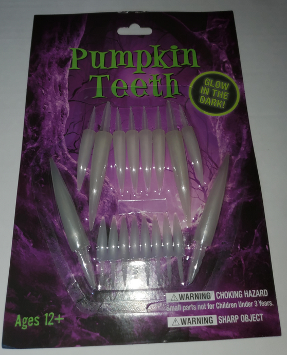 Pumpkin Teeth Fangs Item #87072-00 (UPC 011 546 371 974)
